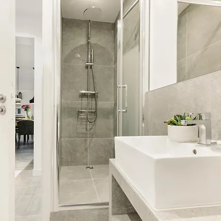 Appartamento Livinparis - Luxury 3 Bedrooms Le Marais I Parigi