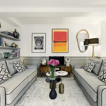 Appartamento Livinparis - Luxury 3 Bedrooms Le Marais I *